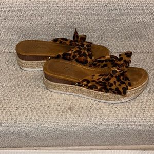 Cute espadrilles slides